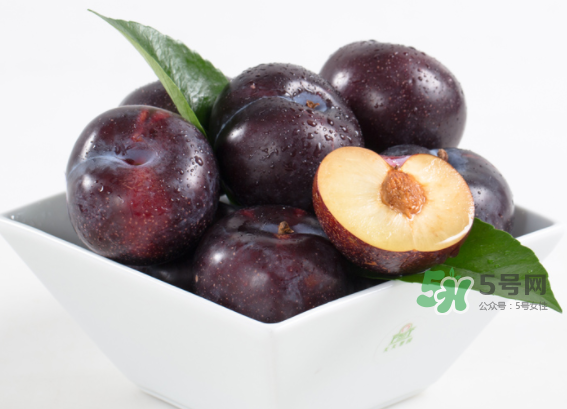 黑布林什么時候吃最好？黑布林什么人不能吃？