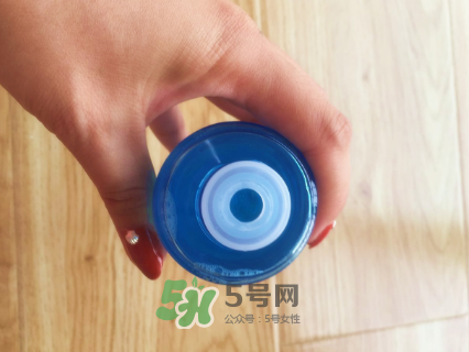 蘭蔻清瀅嫩膚水怎么樣？蘭蔻清瀅嫩膚水好用嗎？