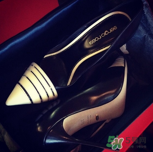 sergio rossi鞋子怎么樣？sergio rossi高跟鞋舒服嗎？