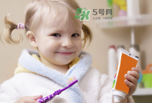 夏天寶寶咳嗽有痰吃什么好的快？寶寶夏天咳嗽有痰怎么辦？