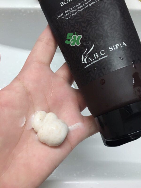 ahc身體磨砂膏多少錢(qián)？ahc玻尿酸香水磨砂膏專(zhuān)柜價(jià)格