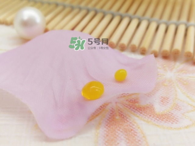 wei蔚藍(lán)之美明王朝御容精華水怎么用_使用方法 wei蔚藍(lán)之美明王朝御容精華水怎么用_使用方法