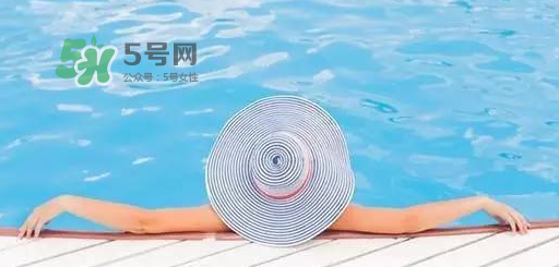 夏天防曬衣什么顏色好？夏天穿什么顏色的防曬衣好？