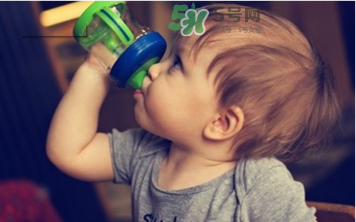 三伏天容易中暑嗎？三伏天怎么預(yù)防中暑？