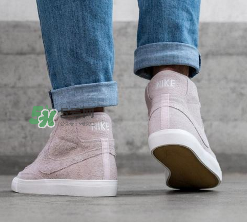 nike blazer mid粉色麂皮多少錢_在哪買？