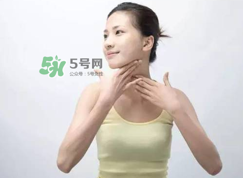 三伏天不出汗怎么回事？三伏天臉上愛出汗怎么回事？