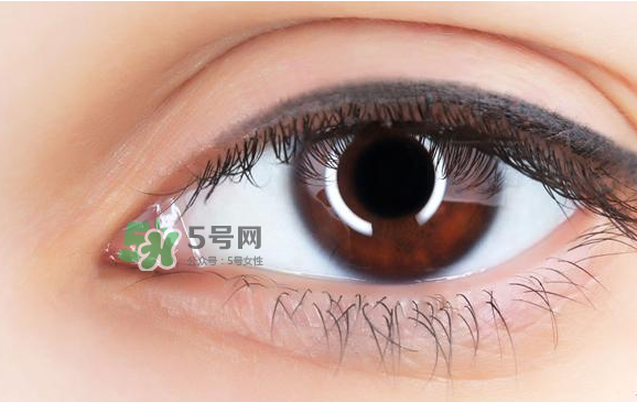 做美瞳線麻藥進眼睛怎么辦？做美瞳線麻藥灼傷眼睛怎么辦？