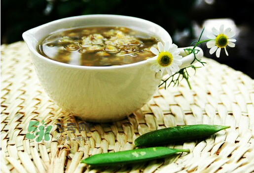 雞蛋和綠豆湯能一起吃嗎？綠豆湯可以和雞蛋一起吃嗎？