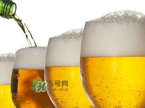 喝完啤酒可以喝綠豆湯嗎？啤酒和綠豆湯能一起喝嗎？