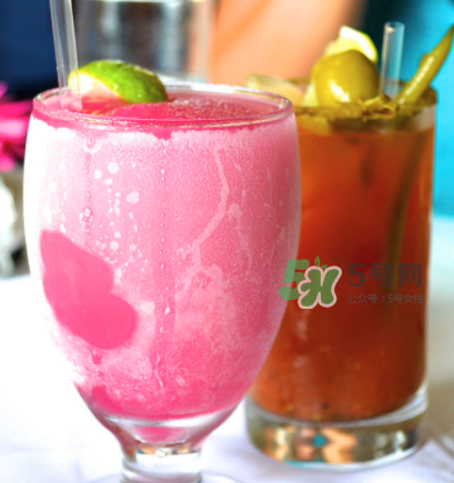 喝冰飲料更容易中暑嗎？吃完冰更容易中暑嗎？