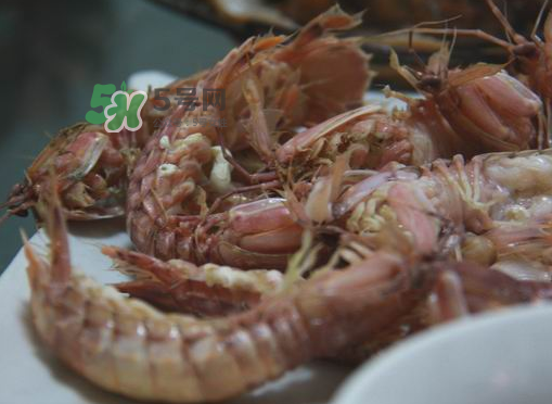 知了和蝦能一起吃嗎？知了猴能和蝦一起吃嗎？