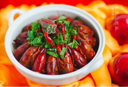 麻辣小龍蝦上火嗎？吃麻辣小龍蝦上火嗎？