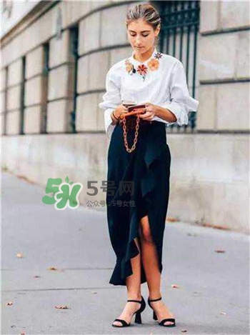 襯衣怎么扎進(jìn)褲子里？襯衣扎進(jìn)褲子里的時(shí)尚穿法