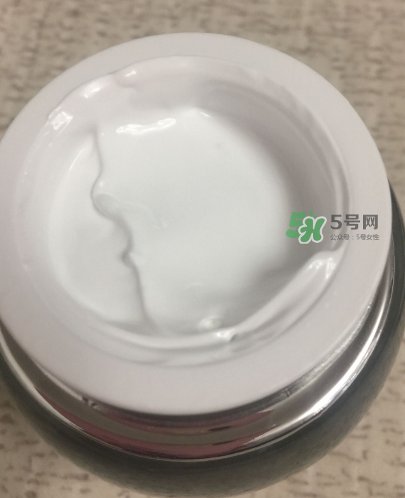 歐詩漫素顏霜多少錢？歐詩漫素顏霜價(jià)格