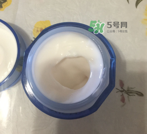 薇姿溫泉礦物水活霜怎么樣？薇姿溫泉礦物水活霜好用嗎？