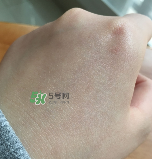 理膚泉晚安蜜怎么樣？理膚泉夜間修護乳好用嗎？