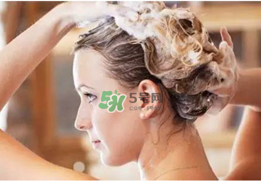 三伏天可以天天泡腳嗎？三伏天可以天天泡澡嗎？