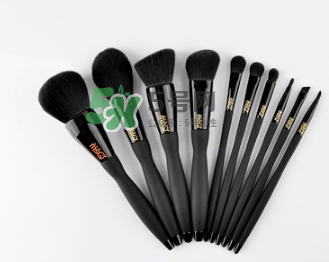 基礎眼影的畫法步驟圖 基礎眼影的畫法