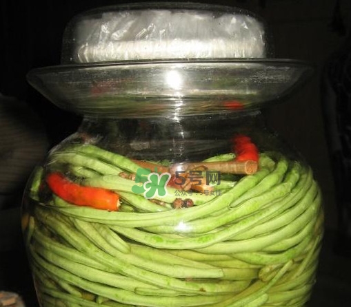 缸豆沒熟能吃嗎？酸缸豆怎么腌制的
