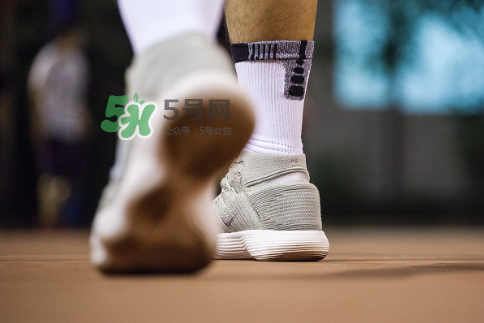 nike react hyperdunk 2017腳感怎么樣？hyperdunk 2017實(shí)戰(zhàn)測評