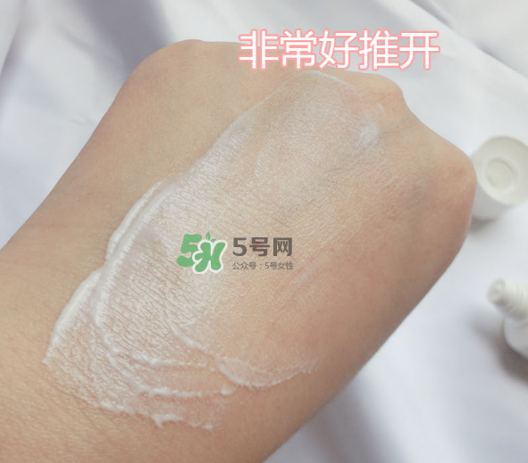 雅漾舒緩保濕面膜用法 雅漾舒緩保濕面膜怎么樣？