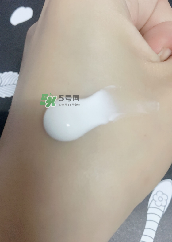 雅漾芙蓉蜜怎么樣？雅漾芙蓉蜜好用嗎？