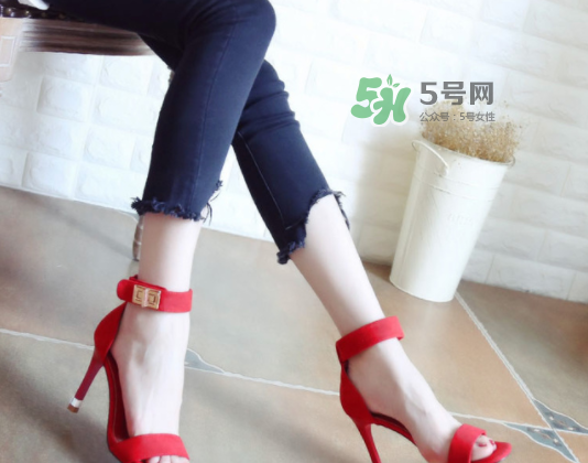 閏六月給老婆買什么？閏六月為什么要給老婆買紅鞋？