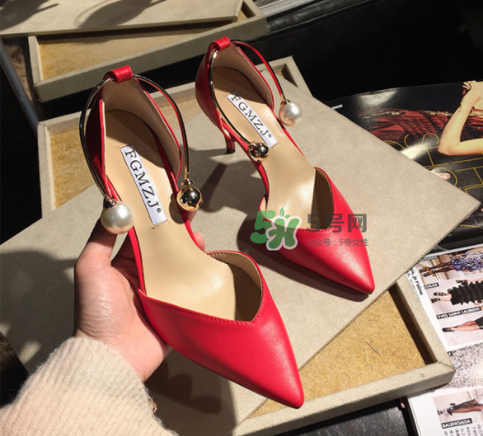 閏六月給老婆買什么？閏六月為什么要給老婆買紅鞋？