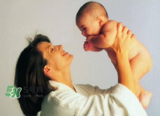 九月份可以斷奶嗎？九月份斷奶好不好？