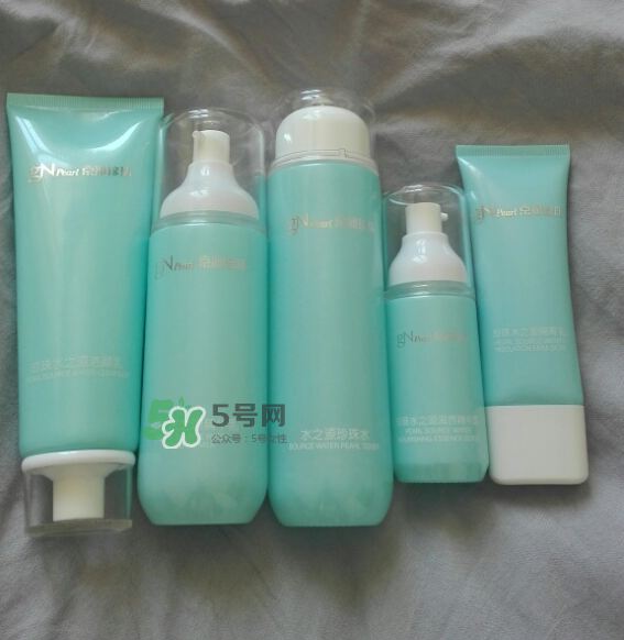 京潤珍珠水之源套裝好用嗎？京潤珍珠水之源套裝怎么樣？