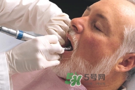 牙齒松動(dòng)吃什么藥有效？牙齒松動(dòng)是缺鈣嗎