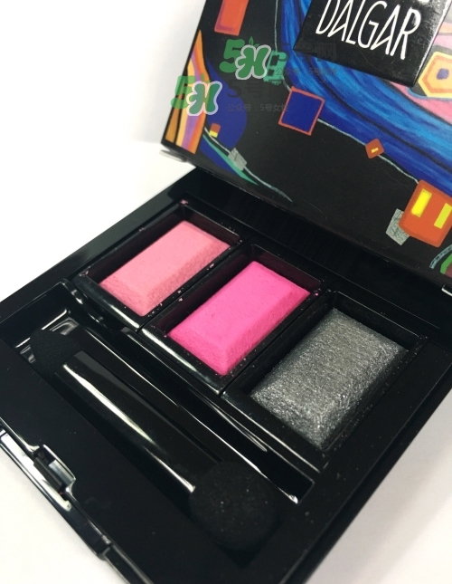 瑪麗黛佳多米諾創(chuàng)意眼影測(cè)評(píng)_瑪麗黛佳多米諾眼影試色 瑪麗黛佳多米諾創(chuàng)意眼影測(cè)評(píng)_瑪麗黛佳多米諾眼影試色