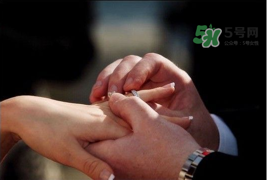 2017閏六月可以訂婚嗎？2017閏六月訂婚好嗎？