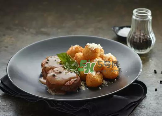 隔夜菜放冰箱能吃嗎？吃隔夜菜有哪些危害？