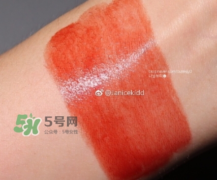 阿瑪尼細管唇膏201色號試色 阿瑪尼細管201試色圖 阿瑪尼細管唇膏201色號試色 阿瑪尼細管201試色圖