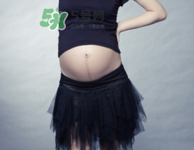 頭胎有妊娠線二胎沒有是因?yàn)閷殞毿詣e不一樣嗎？