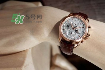 浪琴與寶齊萊手表哪個(gè)品牌好？歐米茄與寶齊萊手表哪個(gè)好