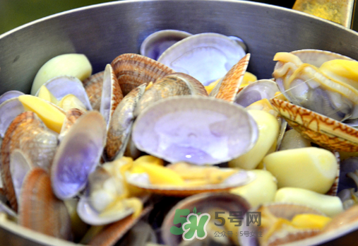 花蛤可以放冰箱冷凍嗎？花蛤放冰箱保鮮能吃嗎？