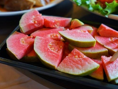 芭樂(lè)是番石榴嗎？芭樂(lè)是什么水果