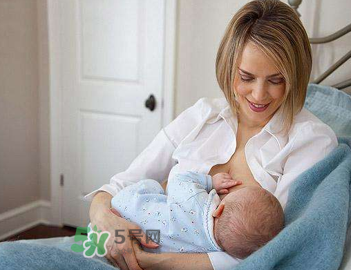 八月份坐月子可以開空調(diào)嗎？8月份坐月子可以開空調(diào)嗎？