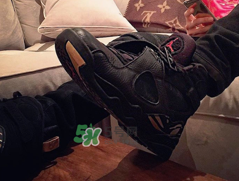 air jordan 8 retro ovo多少錢？ovo與aj8合作款什么時(shí)候發(fā)售？