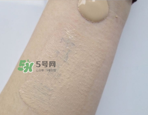 mac小滴管粉底液怎么用？mac滴管粉底液使用心得