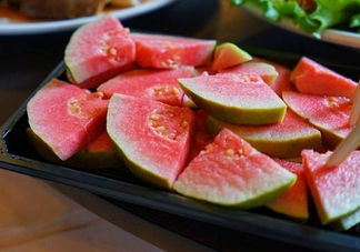 哪些人不能吃芭樂？芭樂不能和什么一起吃