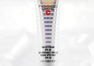 mac海洋亮白隔離乳怎么樣？mac魅可海洋亮白隔離乳怎么用？