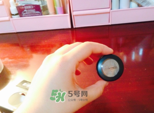 mac時(shí)尚焦點(diǎn)小眼影多少錢？mac焦點(diǎn)小眼影專柜價(jià)格