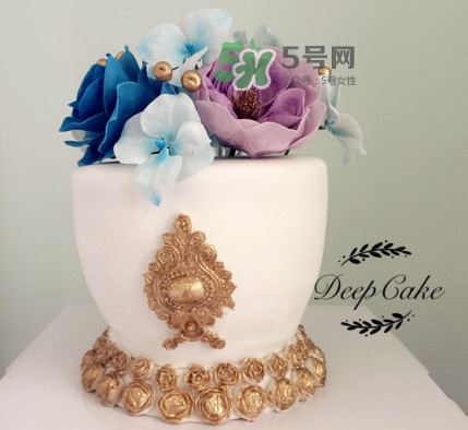 翻糖蛋糕怎么做？翻糖蛋糕是用什么做的