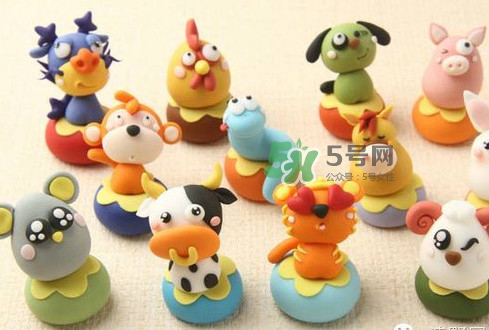 翻糖蛋糕是不是很甜？翻糖蛋糕和普通蛋糕有什么區(qū)別