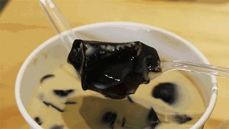 仙草凍怎么吃？仙草粉做的仙草凍怎么會(huì)有點(diǎn)苦