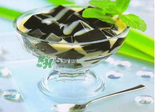 仙草凍是什么？仙草粉怎么煮成仙草凍