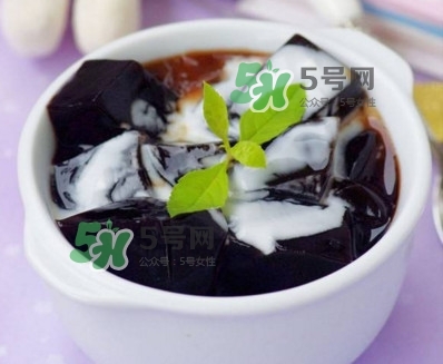 孕婦可以吃仙草凍嗎？仙草凍孕婦能吃嗎